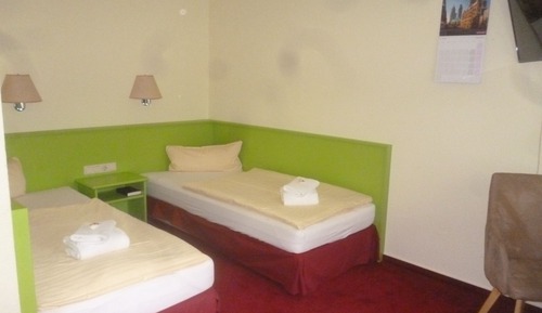 Standard Single Room