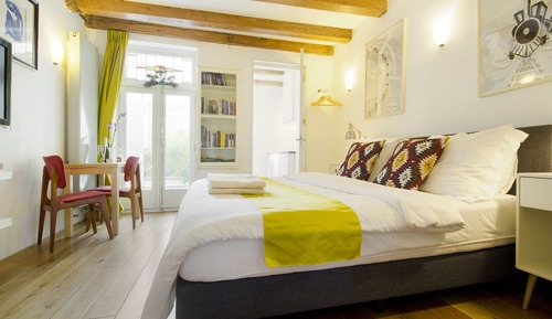 Deluxe Studio, Kitchenette