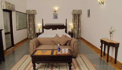 Deluxe Suite