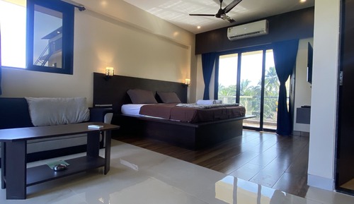 Deluxe Studio, 1 Bedroom, City View