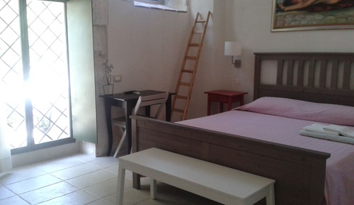 Triple Room (3)