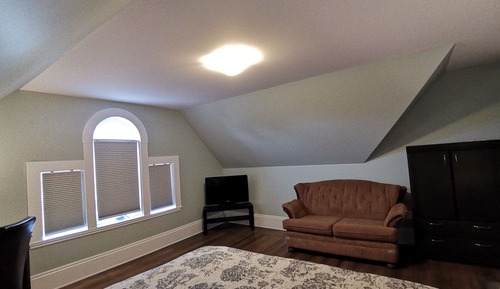 Basic Room, 1 Queen Bed (II)