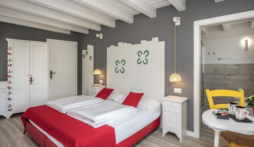 Deluxe Room (Lucky Room)