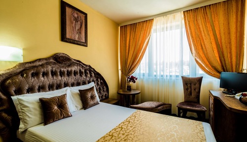 Deluxe Single Room