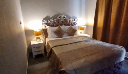 Elite Room, 1 Queen Bed
