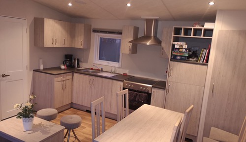 Mobile home - with toilet/shower- Bed linen excluded