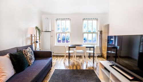 Old Street Flat A1