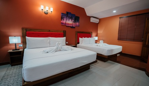 Deluxe Triple Room