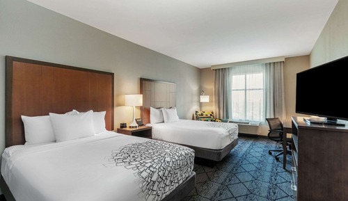 Room, 2 Queen Beds, Non Smoking