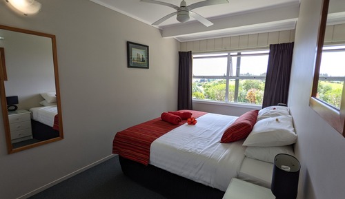 Standard Apartment, 1 Bedroom, Non Smoking, Kitchen (car hire -  3 night min stay)