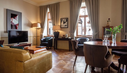 Presidential Suite