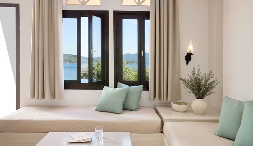 Standard Family Suite Leda