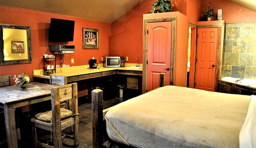 Rustic Creek Cabin 9