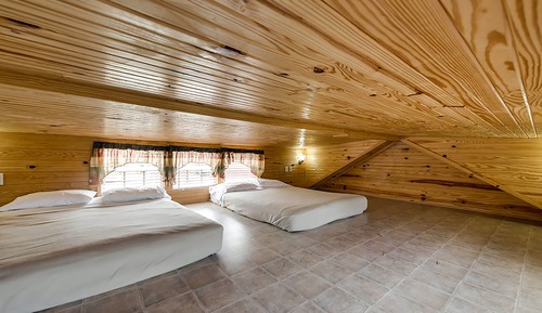 Homestead Cabin North