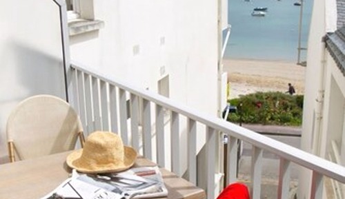 Studio (Without Sea View - Stair Access Only)  