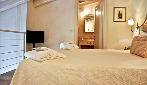 Suite, Terrace