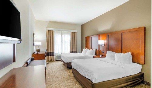 Suite, 2 Queen Beds, Non Smoking