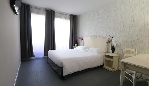 Double Room, Balcony