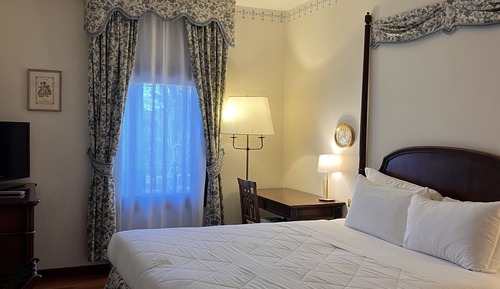Basic Double or Twin Room