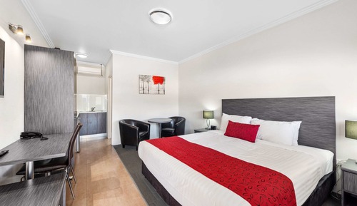 Executive Room, 1 King Bed