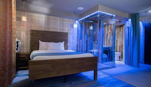 Signature Room