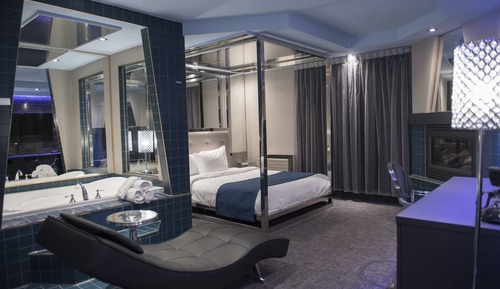 Signature Room