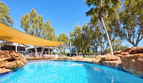  2 Bedrooms Pool View Cabin