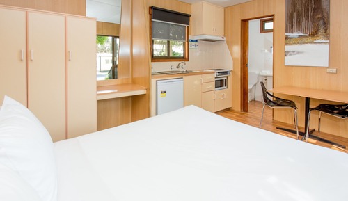 Studio Cabin