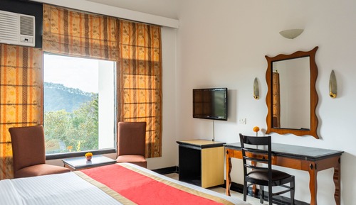 ONE BEDROOM COTTAGE