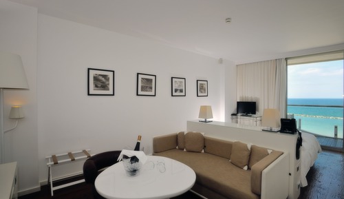 Junior Suite, 1 Queen Bed with Sofa bed, Non Smoking, Sea View (beach facilities included)