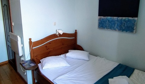 Economy Single Room, 1 Queen Bed, Sea View (Small)