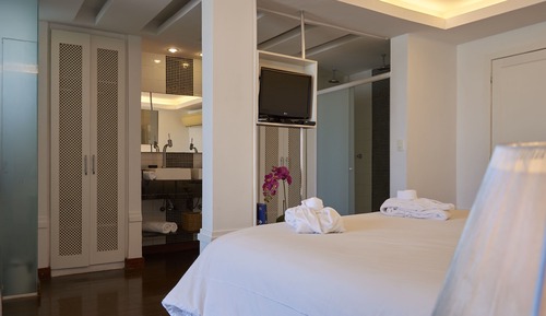 Suite 1