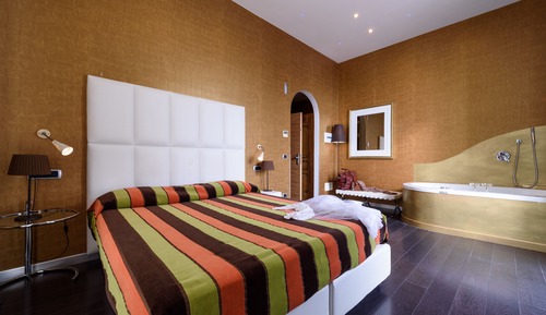 Superior Triple Room, Jetted Tub, Ocean View
