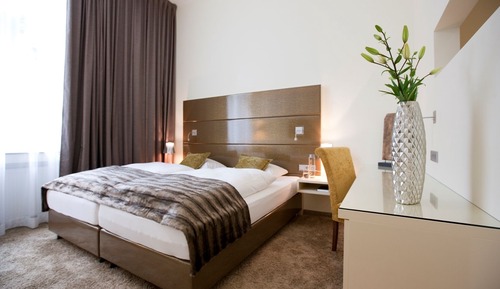 Superior Suite