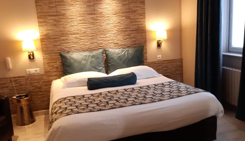 Deluxe Room, 1 King Bed, Non Smoking