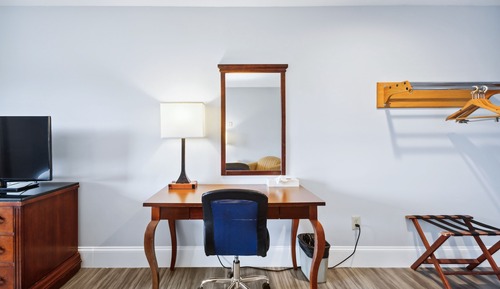 Luxury Room, 1 King Bed