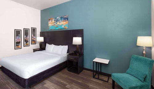 Room, 1 King Bed, Non Smoking