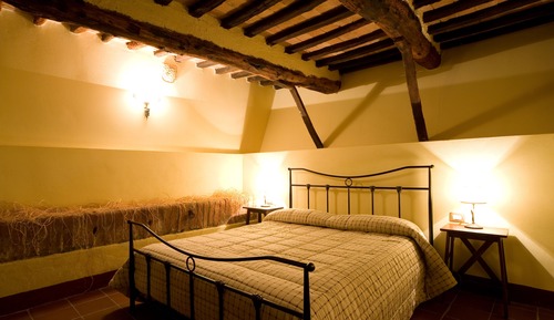 Apartment (for 2 - 4 People)