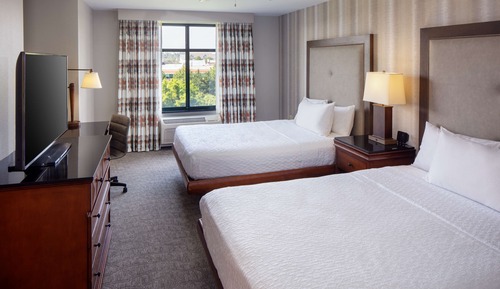 One bedroom suite two queens