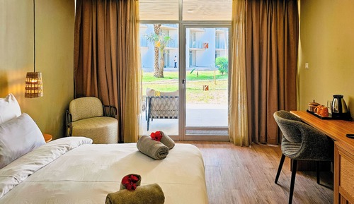 Premium Room, Garden View