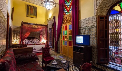 Suite, Ensuite (Iman)