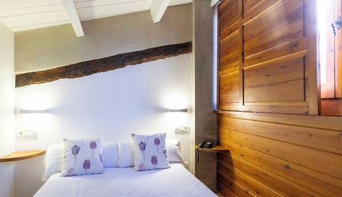 Double or Twin Room, Fireplace (Single Occupancy)