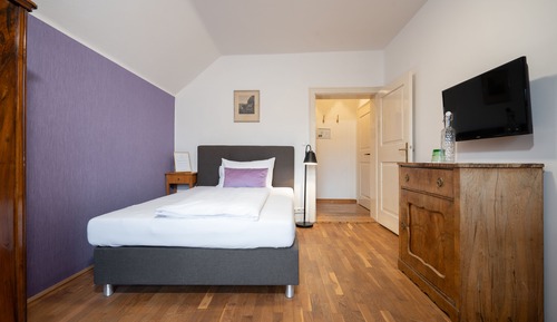 Basic Single Room