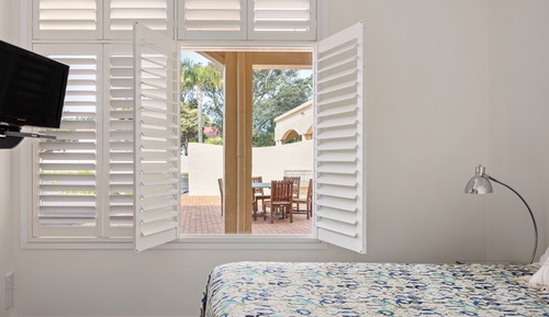 2 Bedroom Queen Suite
