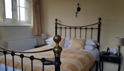 Double Room, Ensuite (The Byron Room)