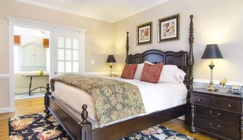 Room (Sunset Suite - Farmhouse)