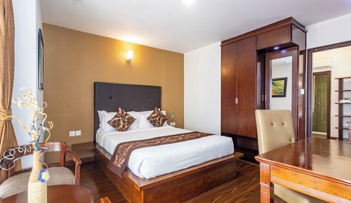 2BHK Apartment with Bathtub