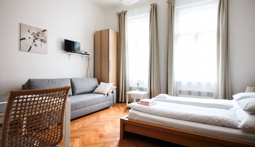 City Apartment (#411)