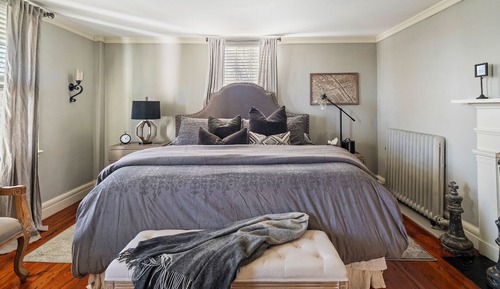 W.3 (One King Bed)
