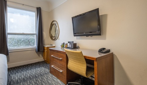 Accessible King Room - Accessible Shared Bathroom